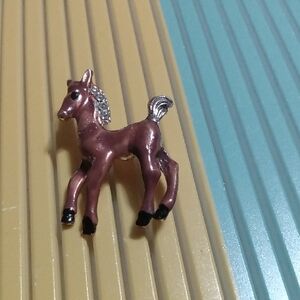 Cute Pony Horse Brown Brooch Pin